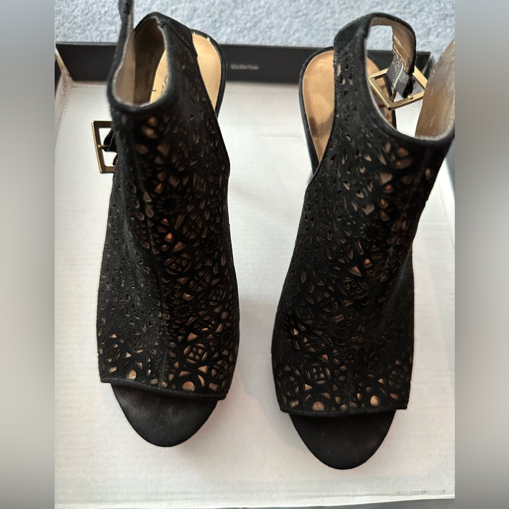 Carlos Santana Black and Gold Heels
